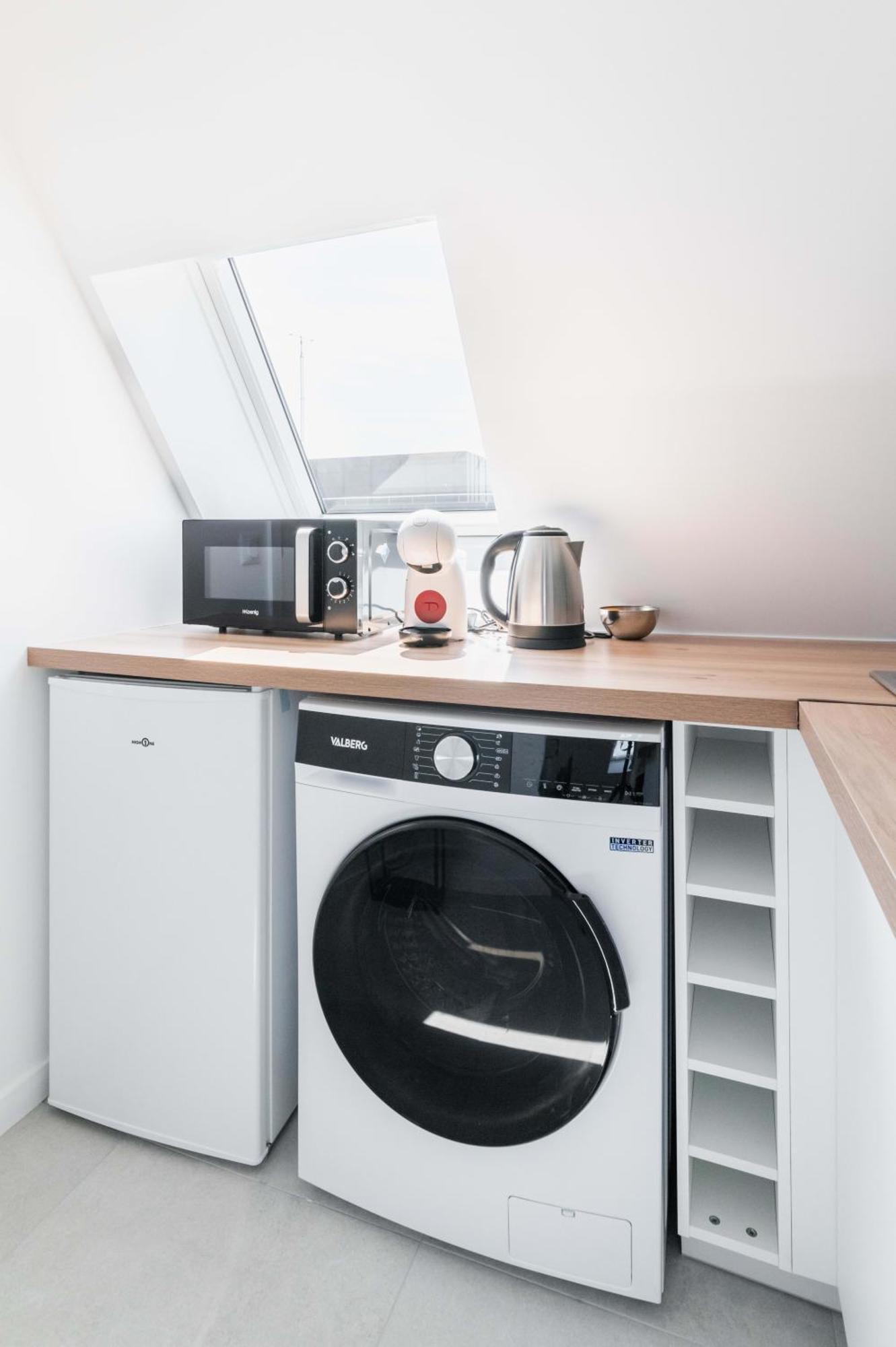 2 Pieces Refait A Neuf Dernier Etage - Paris 19 - 4P - Flat-Guest Apartment Екстериор снимка